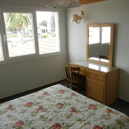 Tsialis Aparthotel 4*